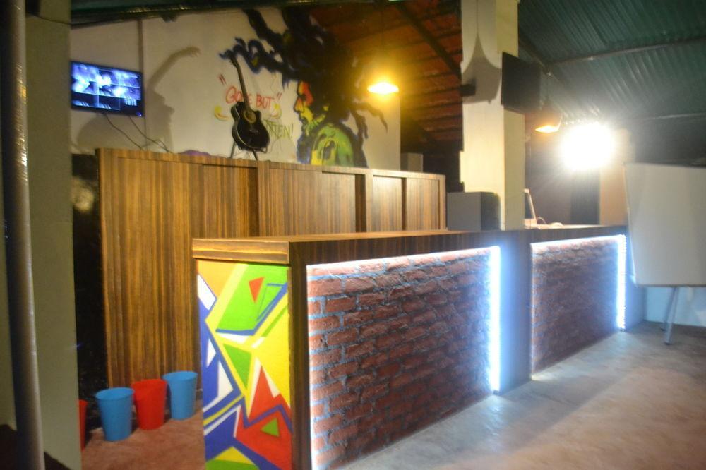 A Pousada Backpacker Panda Goa Calangute Exterior foto